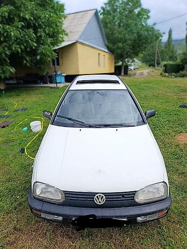 sprinter 315: Volkswagen Golf: 1994 г., 1.6 л, Механика, Бензин, Хэтчбэк — 1