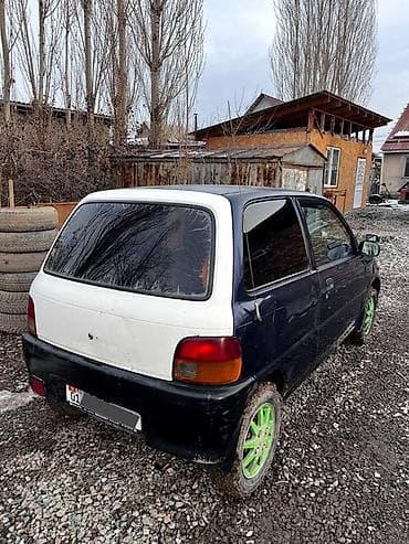 донголок дайхатсу: Daihatsu Cuore: 1997 г., 0.8 л, Ручные, Бензин, Купе — 2