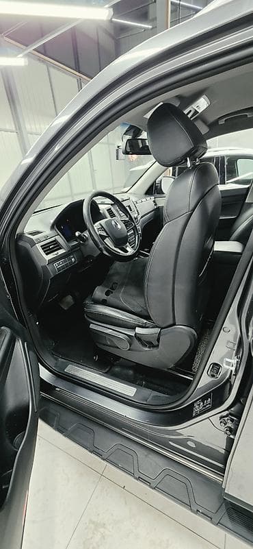 машина мини купер: Ssangyong Rexton: 2018 г., 2.2 л, Автомат, Дизель, Пикап — 9
