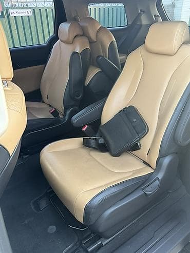 camry 2 2: Kia Carnival: 2021 г., 2.2 л, Автомат, Дизель, Минивэн — 4