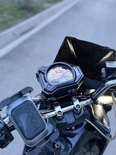 Скутеры: 150 куб. см, Бензин, Б/у — 3