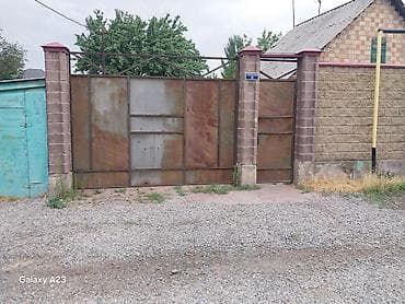 Дома: Продается частный дом с участком. 4х-комнатная с отдельным душевым - — 2