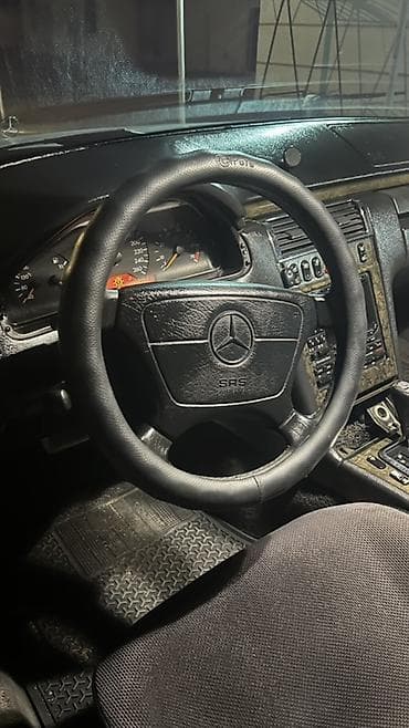 Транспорт: Mercedes-Benz E-Class: 1998 г., 3.2 л, Автомат, Бензин, Седан — 6