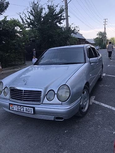 машина мерс с: Mercedes-Benz E-Class: 1996 г., 3.2 л, Механика, Газ, Седан — 6