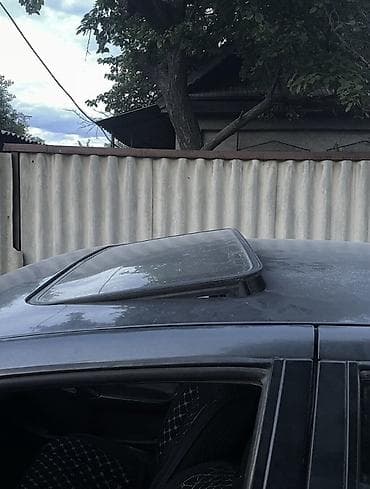 Транспорт: Nissan Primera: 1992 г., 2 л, Механика, Бензин, Седан — 6