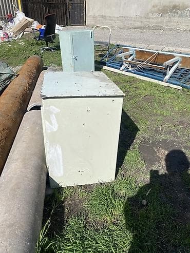 жд тупик: Шкаф для инструментов, В наличии — 2