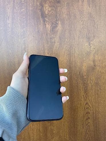 xbox one: IPhone 11, Черный, 100 % — 2