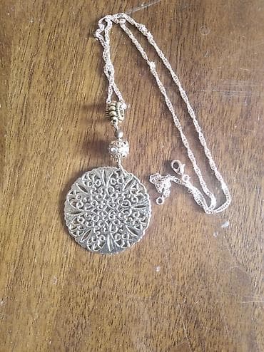 этно бижутерия: Набор бижутерии в этническом стиле. В комплект входит: - Кулон на — 1