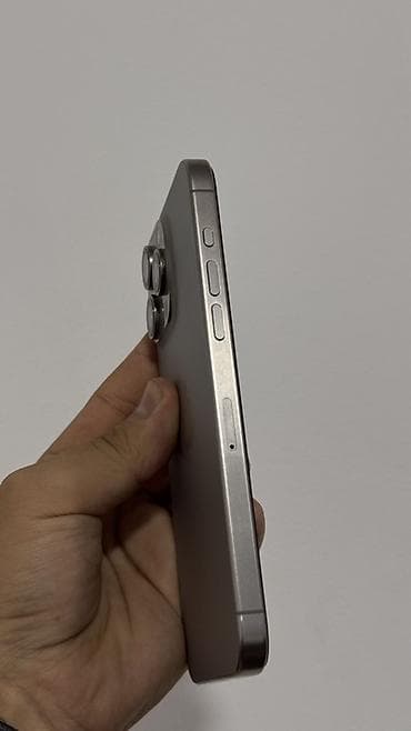 Apple iPhone: IPhone 15 Pro, Natural Titanium — 4