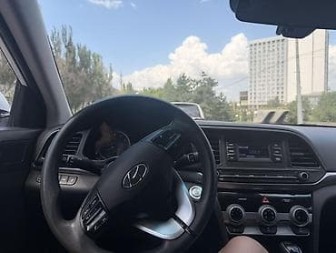 bcd com: Hyundai Avante: 2018 г., Автомат, Бензин, Седан — 2