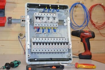 мастера по ремонту телевизоров: Электрик | Монтаж выключателей, Установка бытовой техники, Установка софитов Больше 6 лет опыта — 1