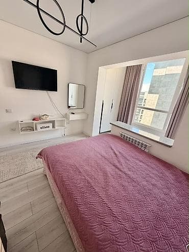 Квартиры: 1 комната, 45 м², Элитка, 9 этаж — 8