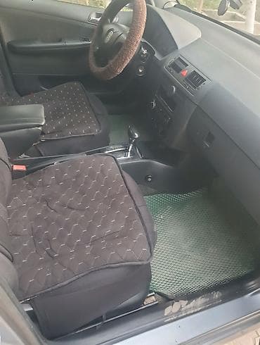 skoda октавия: Skoda Fabia: 2004 г., 1.4 л, Автомат, Бензин, Хэтчбэк — 1