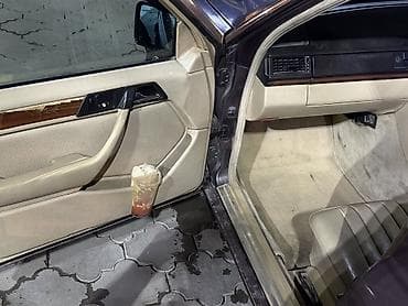 Транспорт: Mercedes-Benz W124: 1993 г., 2.2 л, Автомат, Бензин, Седан — 2