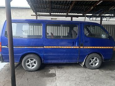 Унаа сатуу: Toyota Hiace: 1995 г., 2 л, Механика, Бензин, Вэн/Минивэн — 4