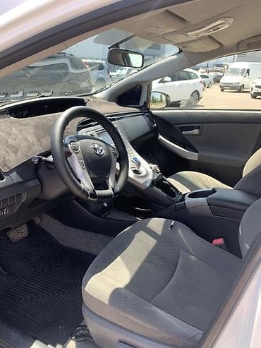 Продажа авто: Toyota Prius: 2012 г., 1.8 л, Автомат, Гибрид, Хэтчбэк — 10