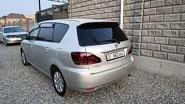 sprinter 2 7: Toyota Ipsum: 2003 г., 2.4 л, Автомат, Бензин, Минивэн — 2