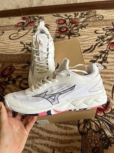 coros pace 3: Кроссовки, 41, Mizuno, Б/у, цвет - Белый, Самовывоз, Платная доставка — 2