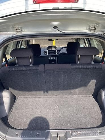 platz vitz: Toyota Ist: 2003 г., 1.3 л, Автомат, Бензин, Хэтчбэк — 5