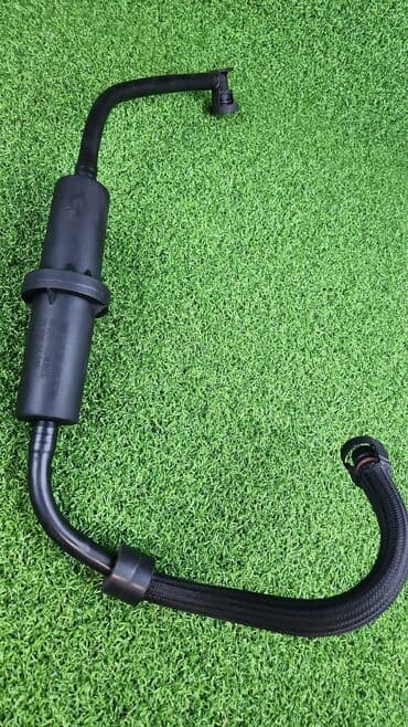 n62: Клапан вентиляции топливного бака Bmw 750I E65 N62B48 2005г. Апрель — 4