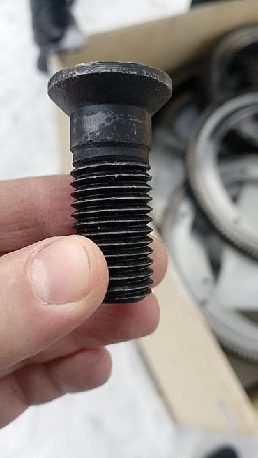 Винт М20*25 Сталь40 50*20 смотрите чертёж количество 1296 шт 1шт