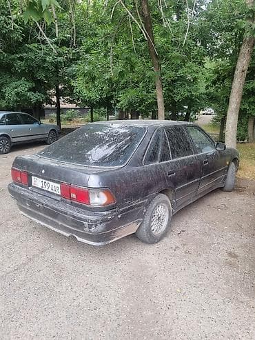 lexus lm: Toyota Carina: 1990 г., Седан — 2