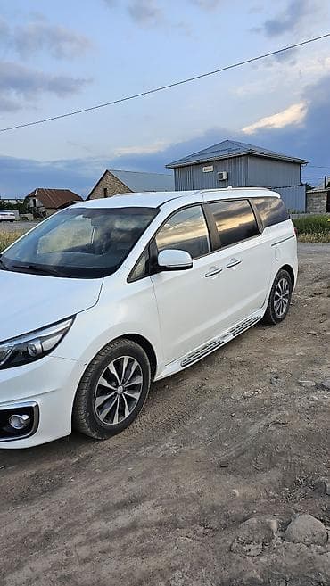 диска кия: Kia Carnival: 2017 г., 2 л, Автомат, Дизель, Минивэн — 2
