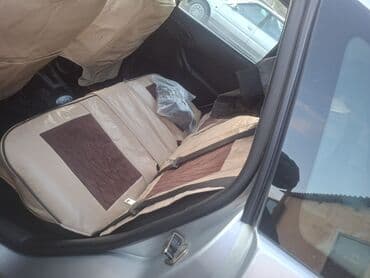 форт фокс 1: Ford Focus: 2003 г., 1.6 л, Автомат, Бензин, Универсал — 6