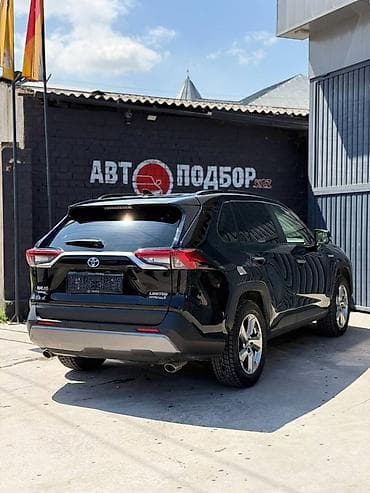 sprinter 4x4: Toyota RAV4: 2019 г., 2.5 л, Автомат, Гибрид, Кроссовер — 2