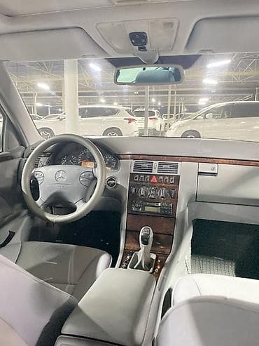 Mercedes-Benz E-Class: 2000 г., Седан — 7