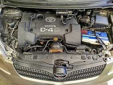 тайота корола версо: Toyota Corolla Verso: 2002 г., 2 л, Механика, Дизель, Универсал — 6