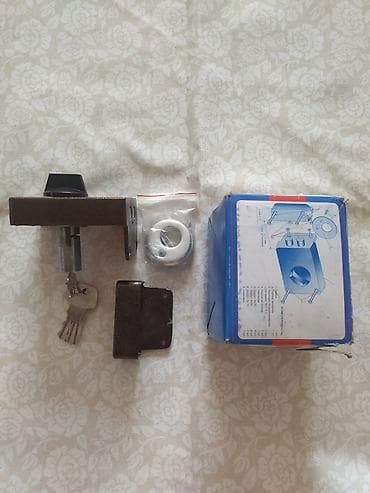 Пластик эшиктер: Эшик кулпулары — 1