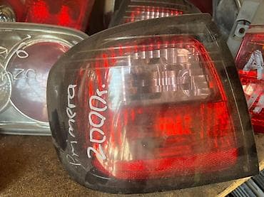 Задний правый стоп-сигнал Nissan 2001 г., Б/у, Оригинал, Япония at lalafo.kg Задний правый стоп-сигнал Nissan 2001 г., Б/у, Оригинал, Япония
