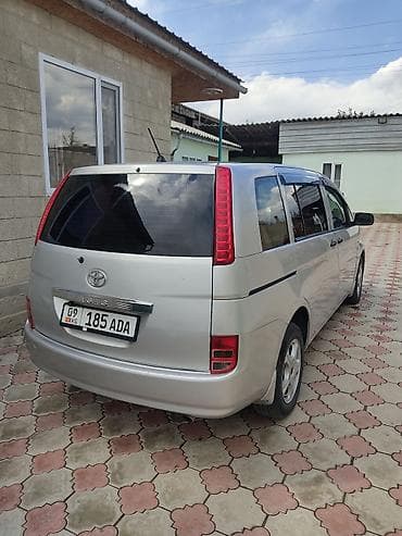 mers 203: Toyota Isis: 2004 г., 1.8 л, Автомат, Бензин, Минивэн — 4