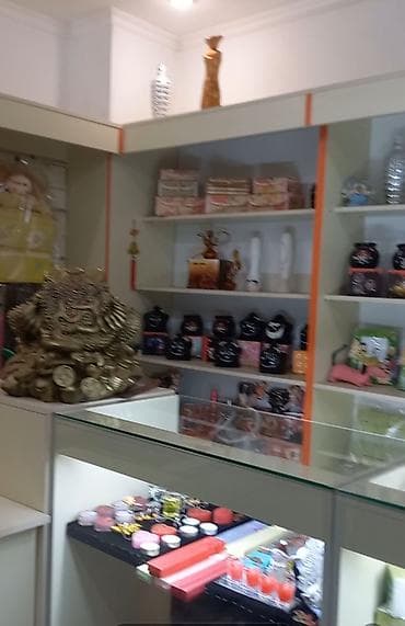 Сфера общепита: Продаю магазин полностью подготовленный для торговли. Витрины и — 2