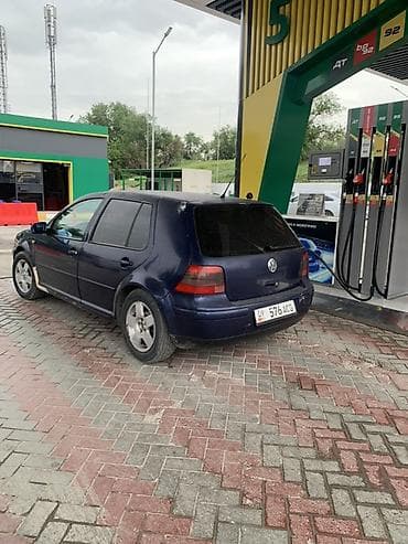 немка е303: Volkswagen Golf: 2003 г., 1.8 л, Автомат, Бензин, Хэтчбэк — 2