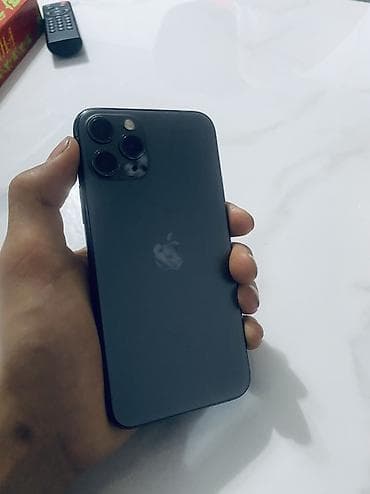 samsung c9: IPhone 11 Pro, Б/у, 256 ГБ, Черный, Чехол, 70 % — 2