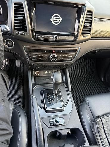 case 580: Ssangyong Rexton Khan: 2022 г., 2.2 л, Автомат, Дизель, Пикап — 6