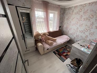 дома с большим участком: Продаётся частный дом в городе Каракол вместе с гостиницей на 12 — 3