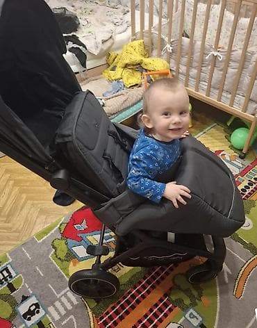 xplory x stokke: Прогулочная коляска в цвете графит идет вместе с подстаканником — 2