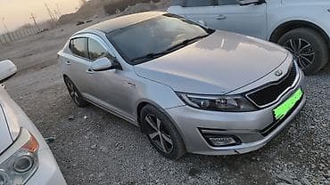 Kia K5: 2011 г., 2 л, Автомат, Газ, Седан