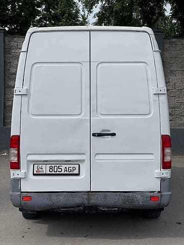 титан для спринтер: Mercedes-Benz Спринтер: 2000 г., 2.2 л, Ручные, Дизель, Фургон — 4
