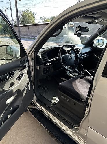 аваринные машины: Toyota Land Cruiser Prado: 2007 г., 0.3 л, Автомат, Дизель, Внедорожник — 8