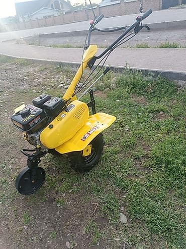 бензин: Мотоблок бензиновый, желтый - Тип: колесный мотоблок с передним — 3