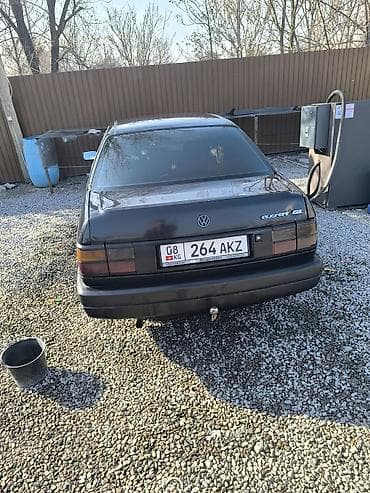 corolla runx: Volkswagen Passat: 1989 г., 1.8 л, Ручные, Седан — 2