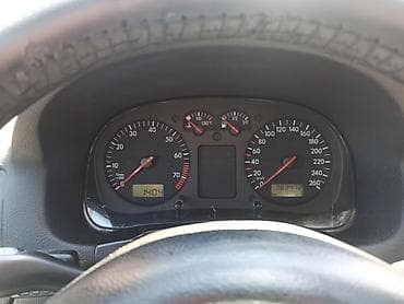 богажники: Volkswagen Golf GTI: 1999 г., 1.8 л, Механика, Бензин, Хэтчбэк — 4