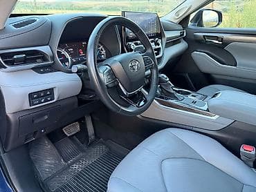 Toyota Highlander: 2021 г., 2.5 л, Вариатор, Гибрид, Внедорожник — 10
