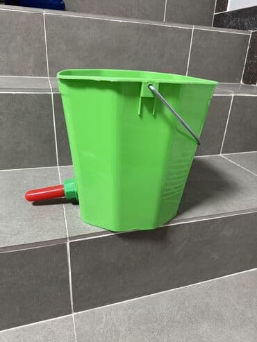 Кошки: Ведро для поения телят 12л.
 соска с клапаном — 1