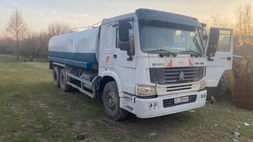 стекло на фару гольф 3: Грузовик, Howo, Стандарт, 7 т, Б/у — 2