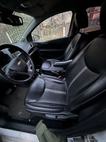 Chevrolet: Chevrolet Spark: 2018 г., 1 л, Автомат, Бензин, Хетчбек — 6